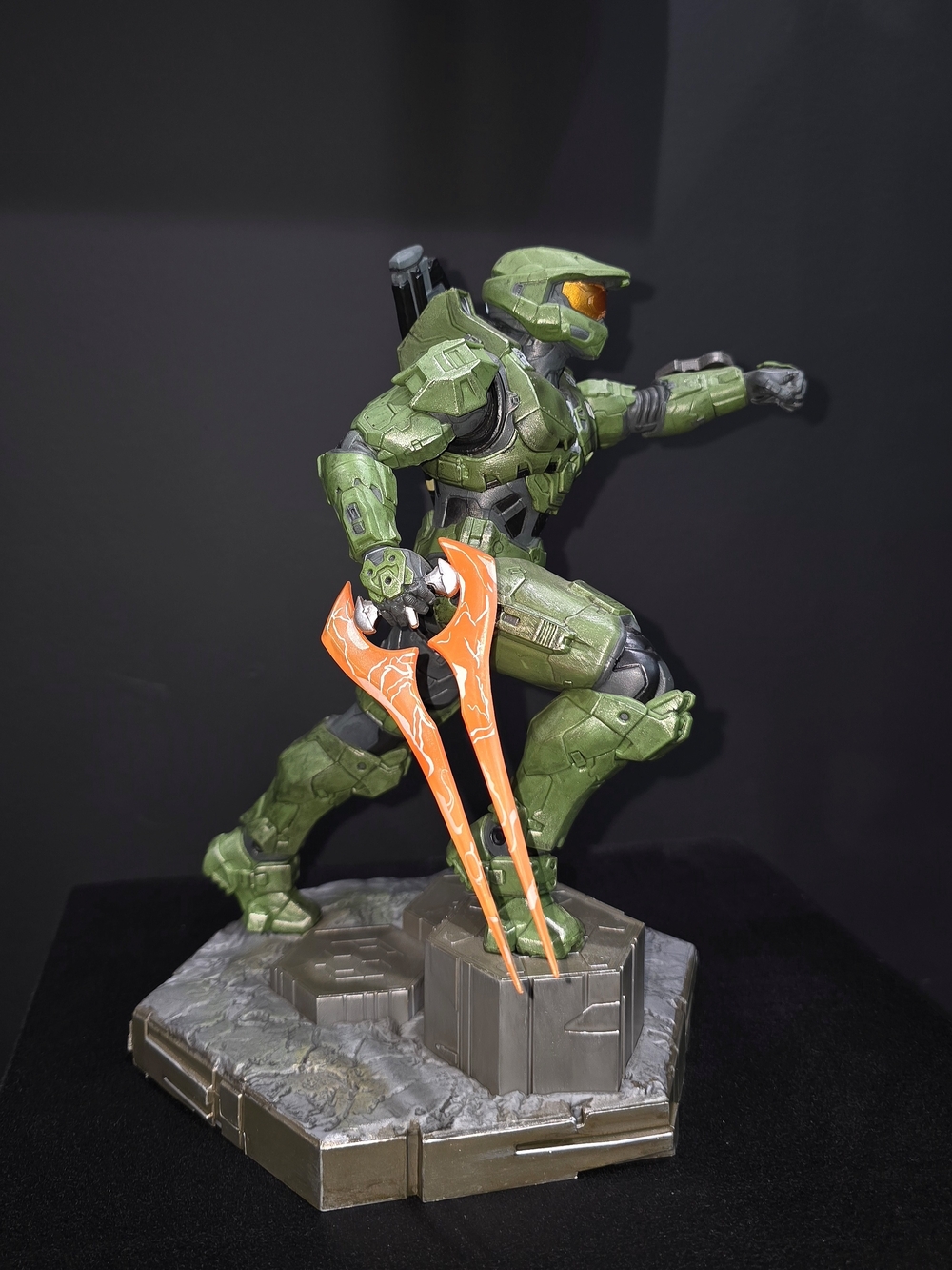 Master Chief Spartan Figure with Energy Sword - Green & Orange